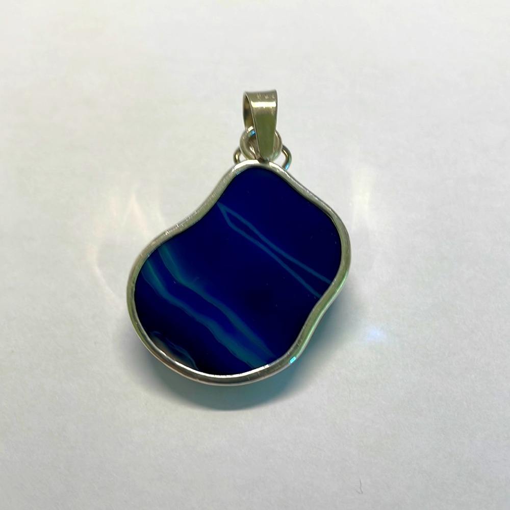 Royal Blue Agate Pendant in Sterling Silver